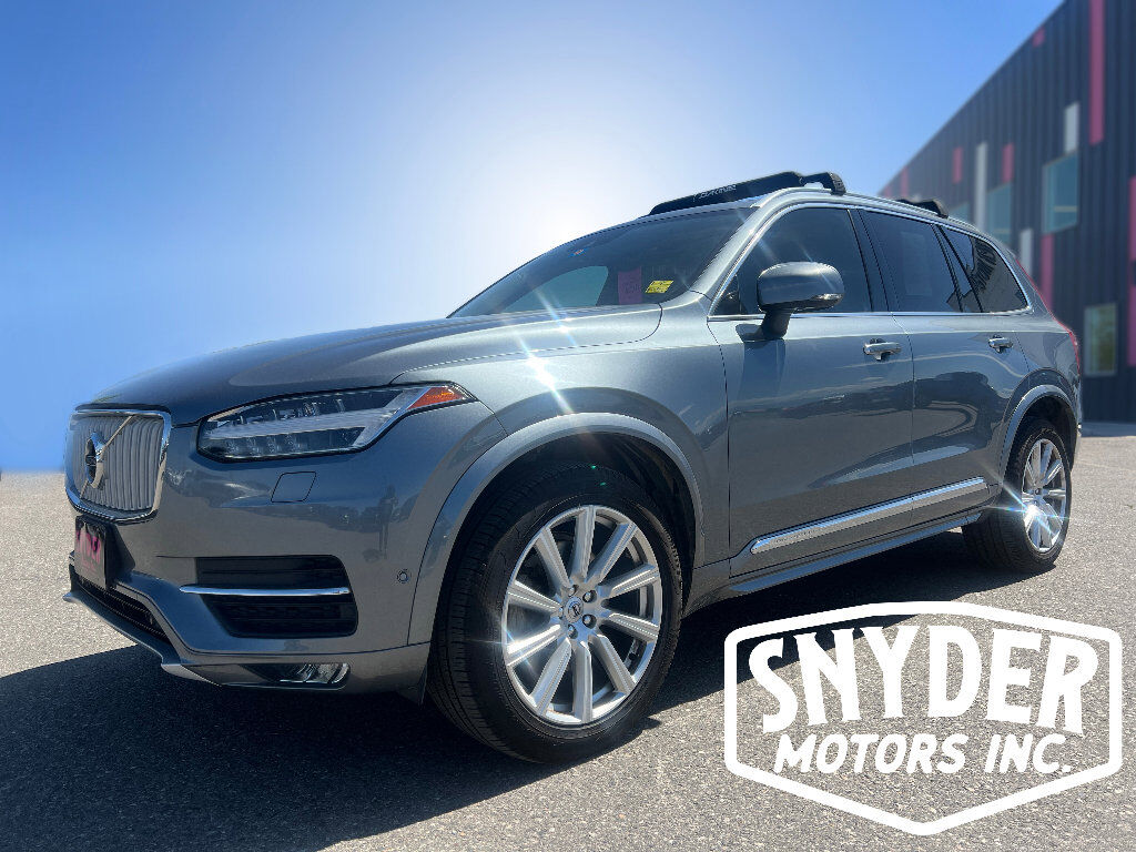 2017 VOLVO XC90