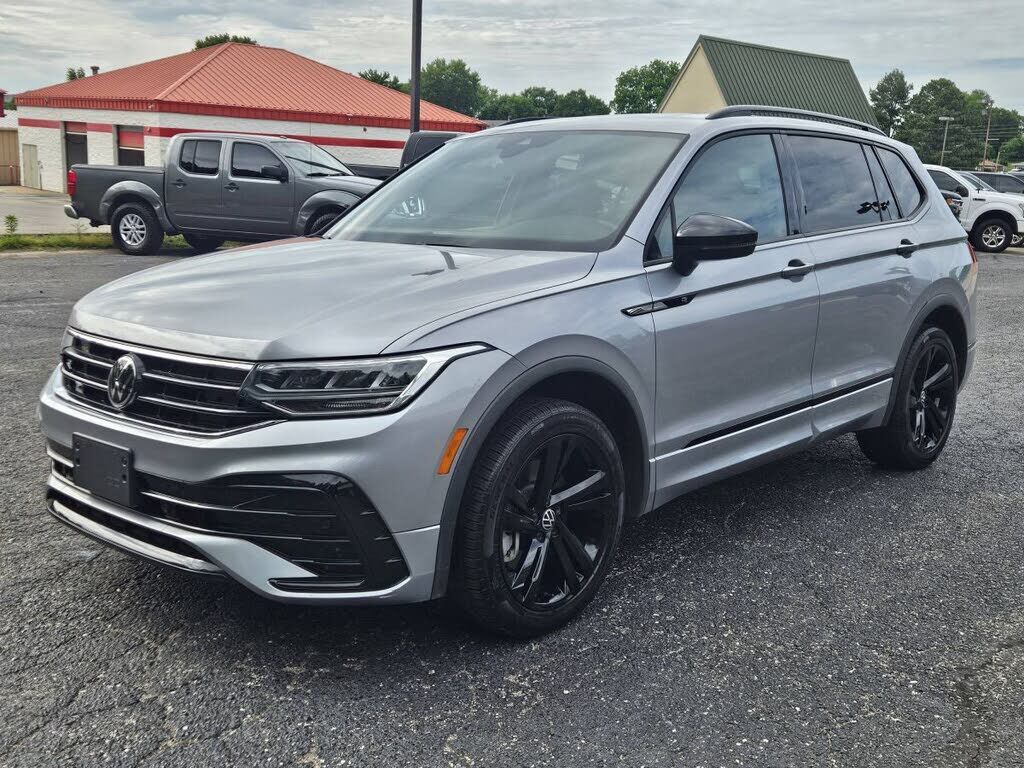 2023 VOLKSWAGEN Tiguan