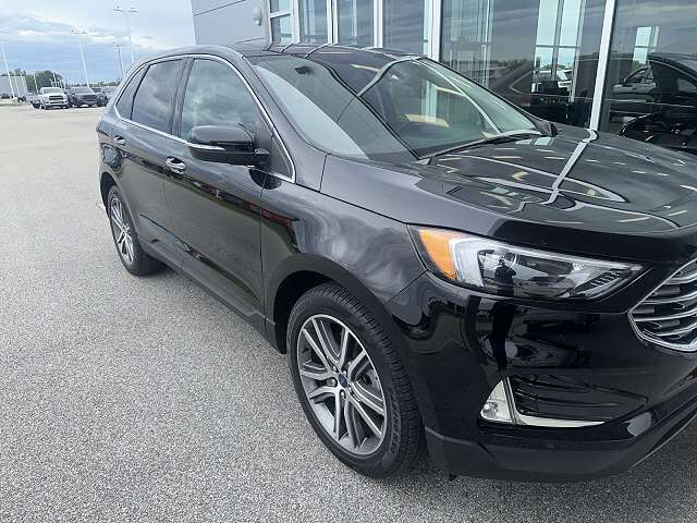 2022 FORD Edge