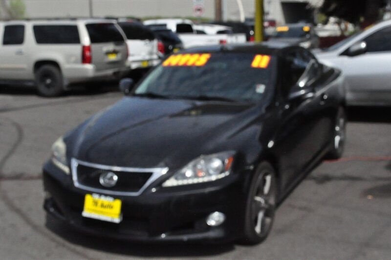 2011 LEXUS IS