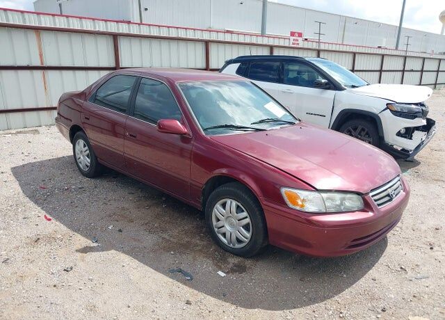 2001 TOYOTA Camry