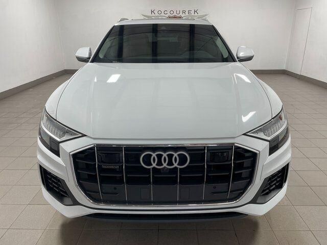 2023 Audi Q8