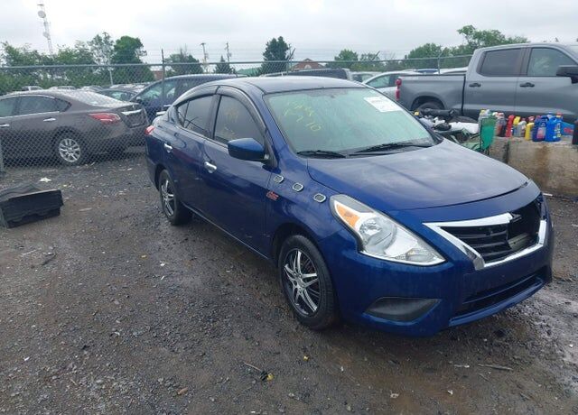 2018 NISSAN Versa