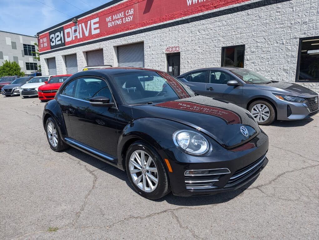 2019 VOLKSWAGEN Beetle