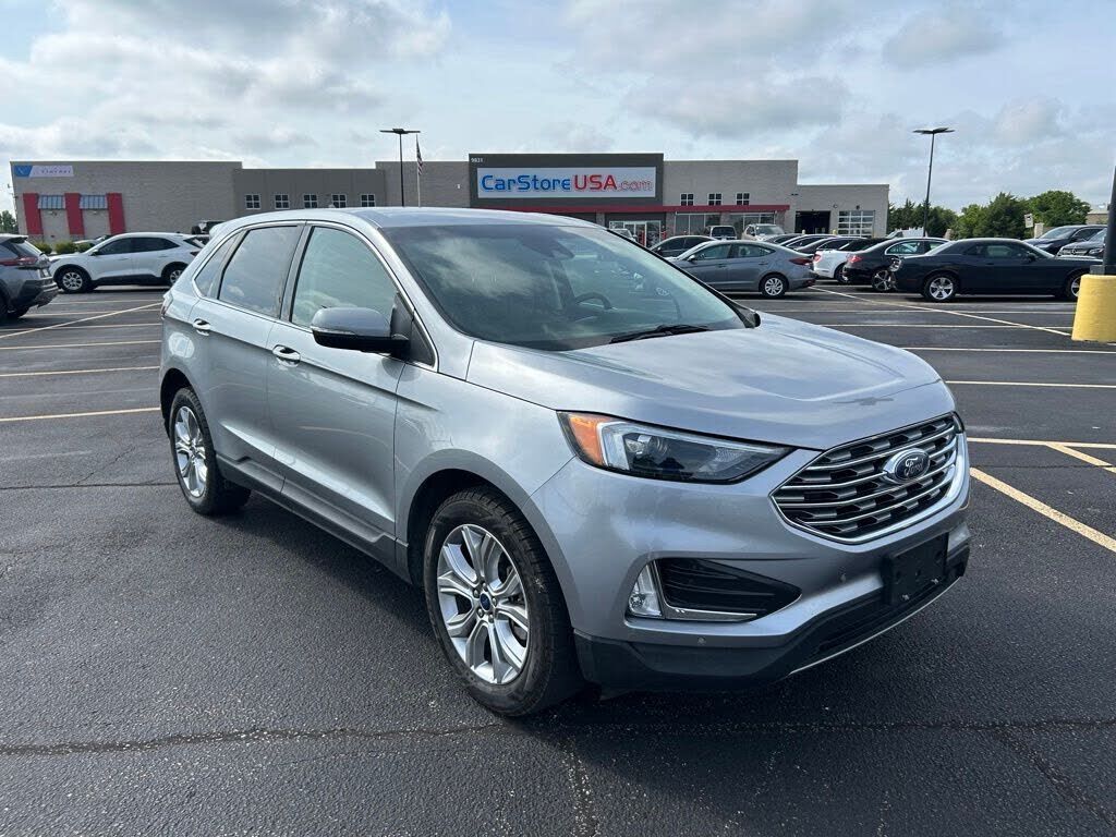 2022 FORD Edge