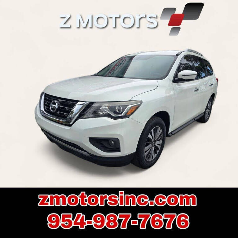 2017 NISSAN Pathfinder