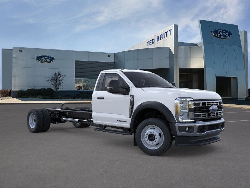2026 FORD F-550