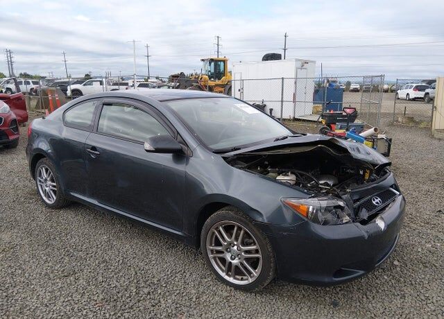 2005 TOYOTA SCION