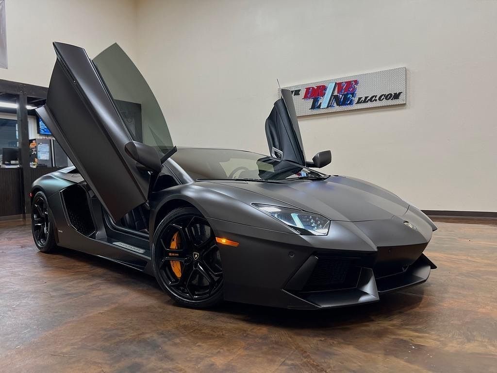 2012 LAMBORGHINI Aventador