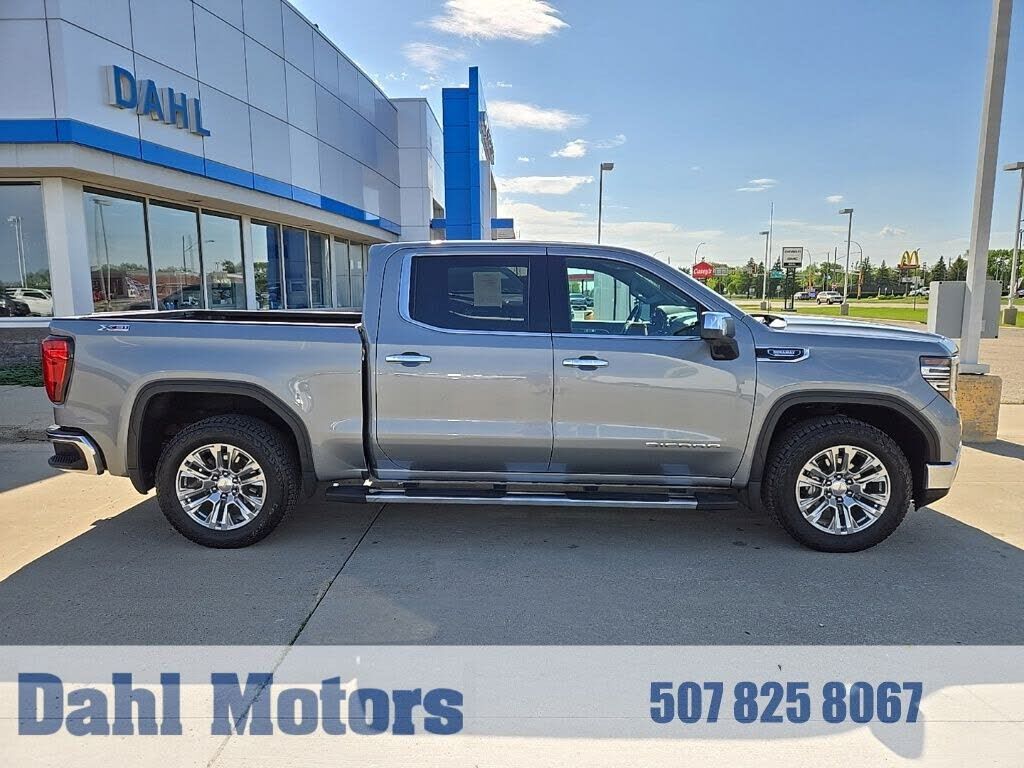 2023 GMC Sierra