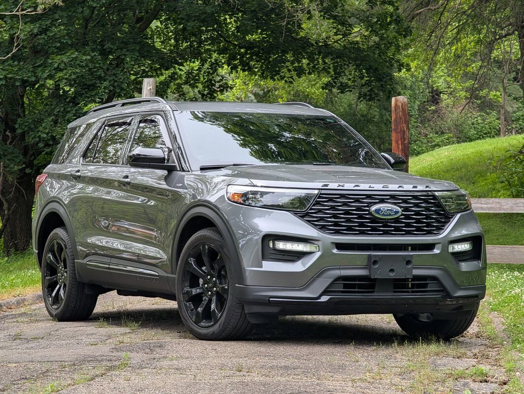 2024 FORD Explorer
