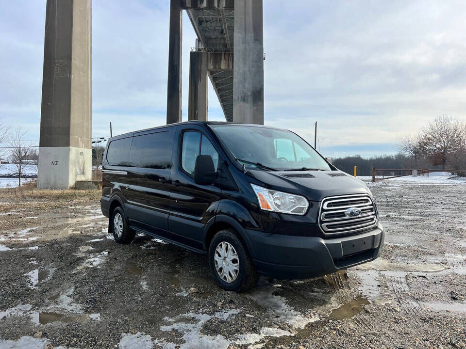 2017 FORD Transit