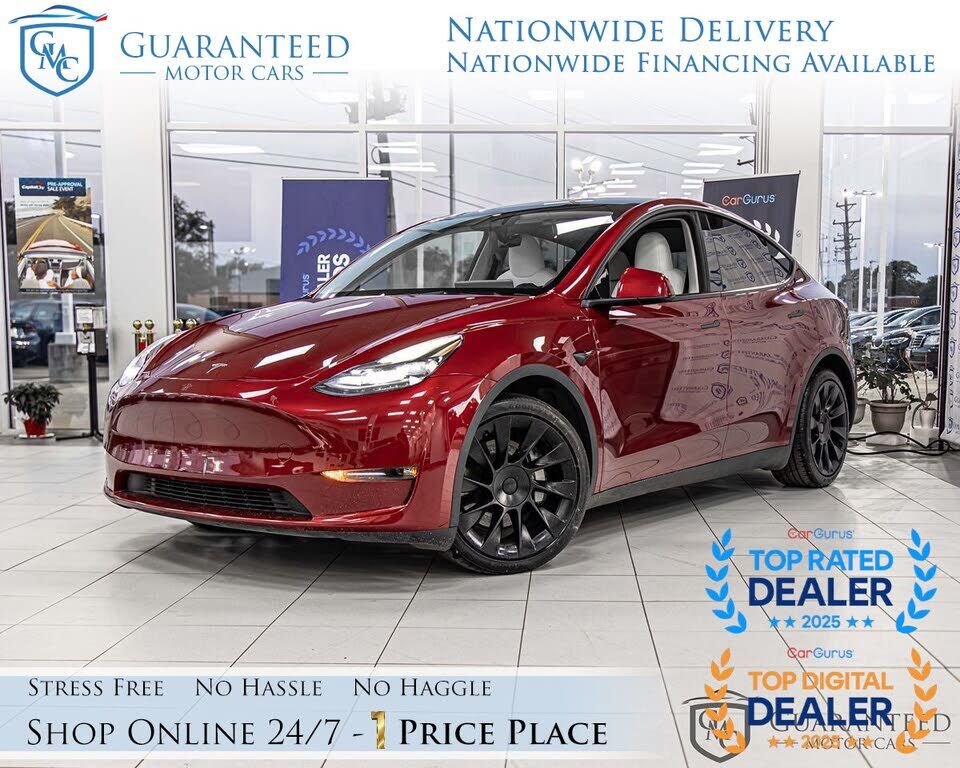 2024 TESLA Model Y