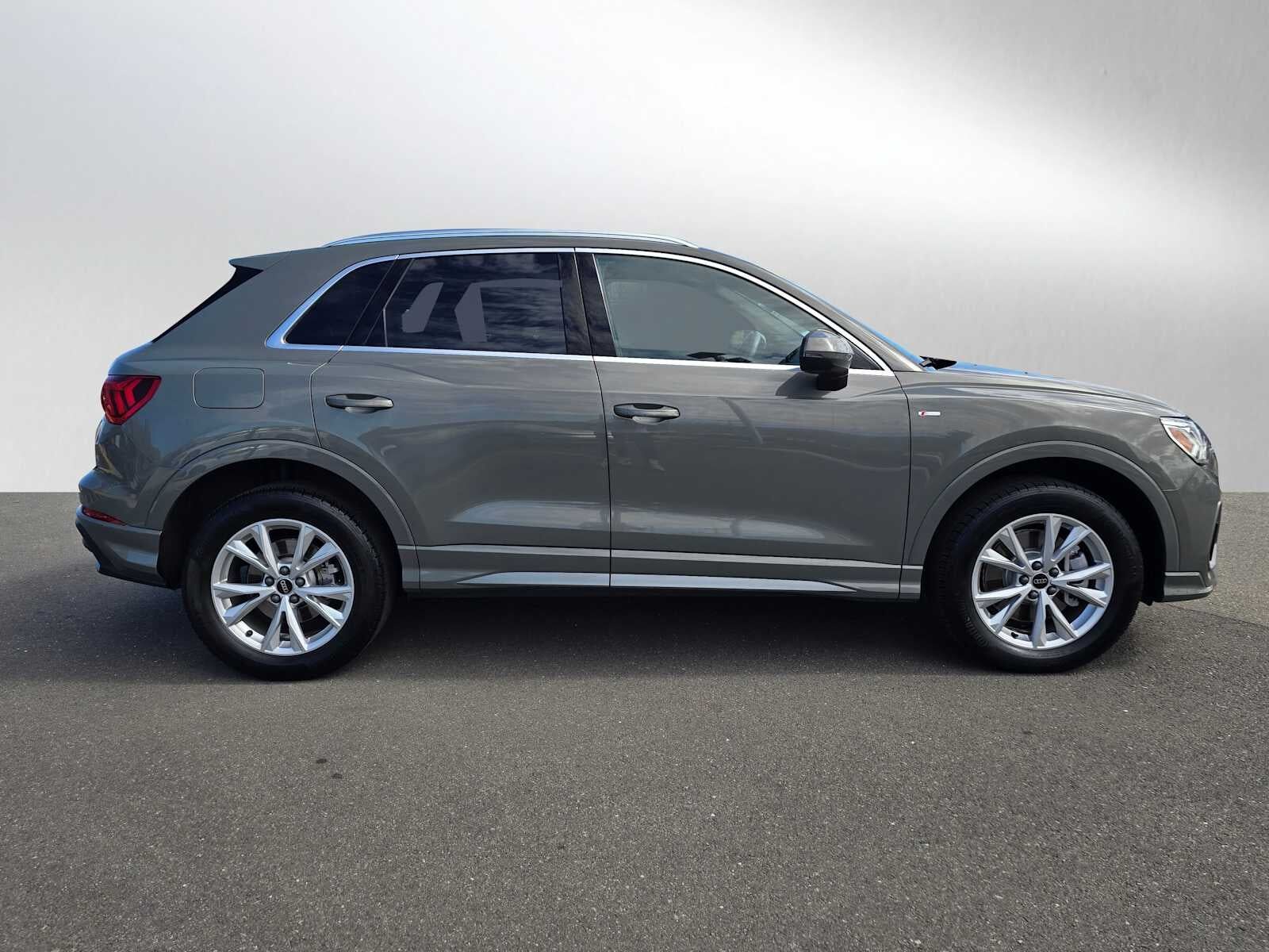2023 Audi Q3