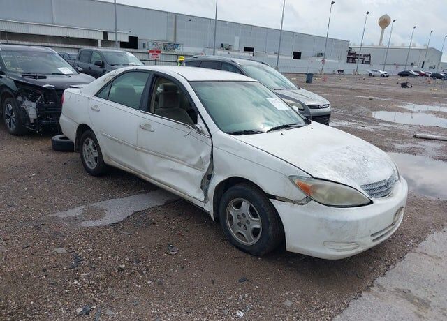2002 TOYOTA Camry