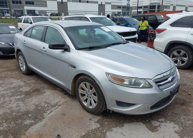 2012 FORD Taurus