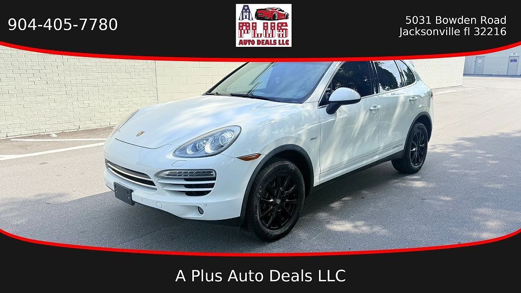 2013 PORSCHE Cayenne