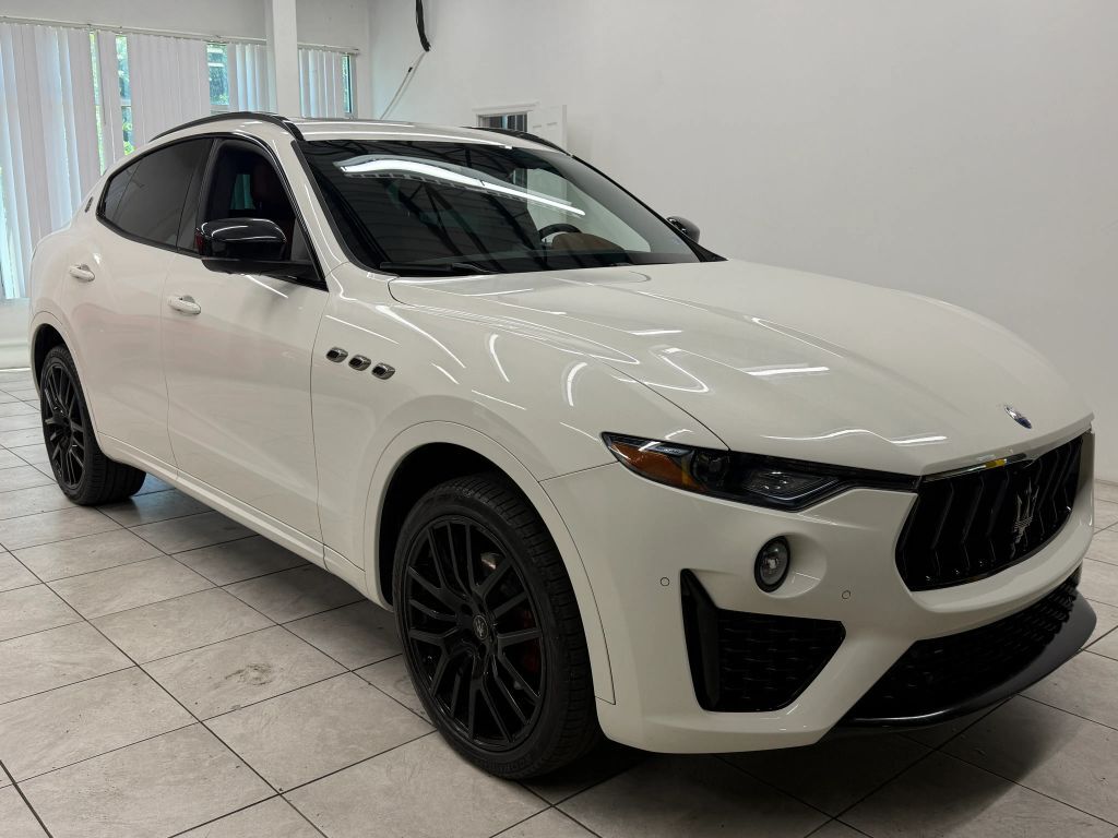 2021 MASERATI Levante
