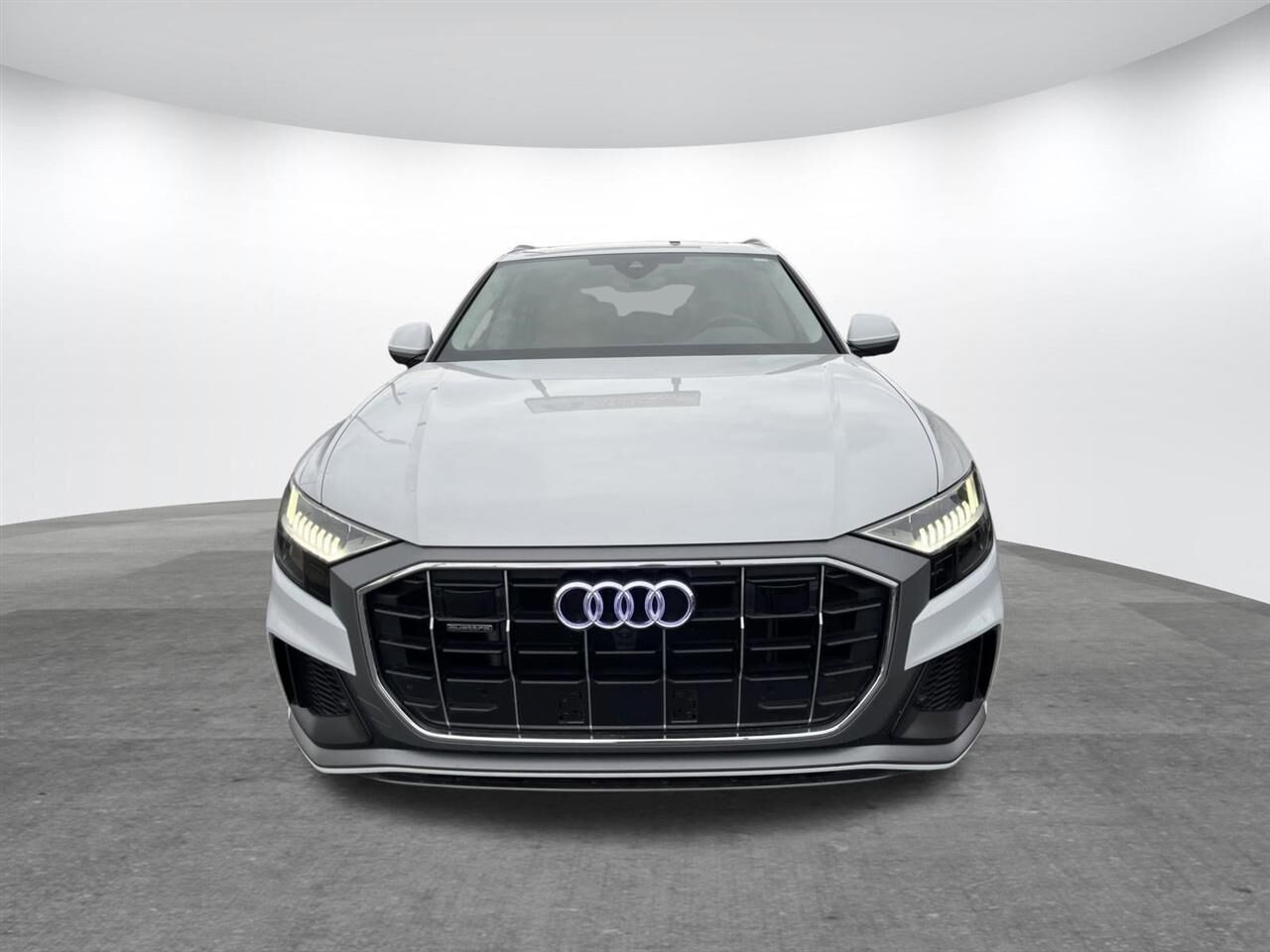 2023 Audi Q8