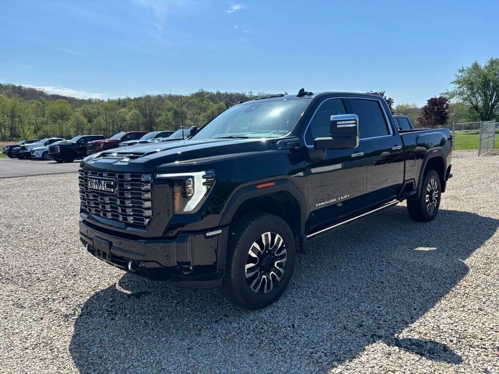 2025 GMC Sierra HD