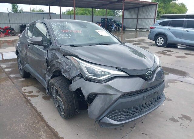 2021 TOYOTA C-HR