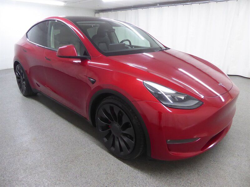 2021 TESLA Model Y