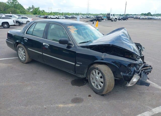 2004 MERCURY Grand Marquis