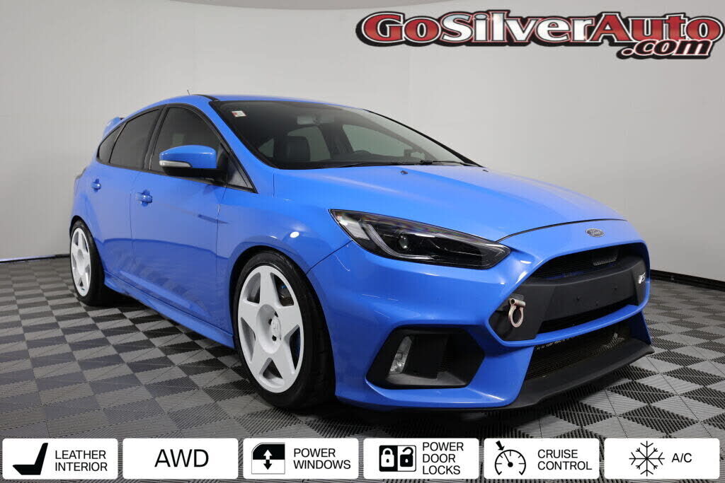 2017 FORD Focus