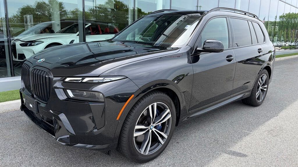 2024 BMW X7