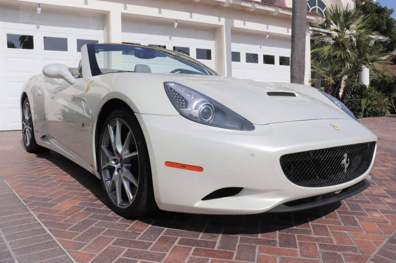 Ferrari California