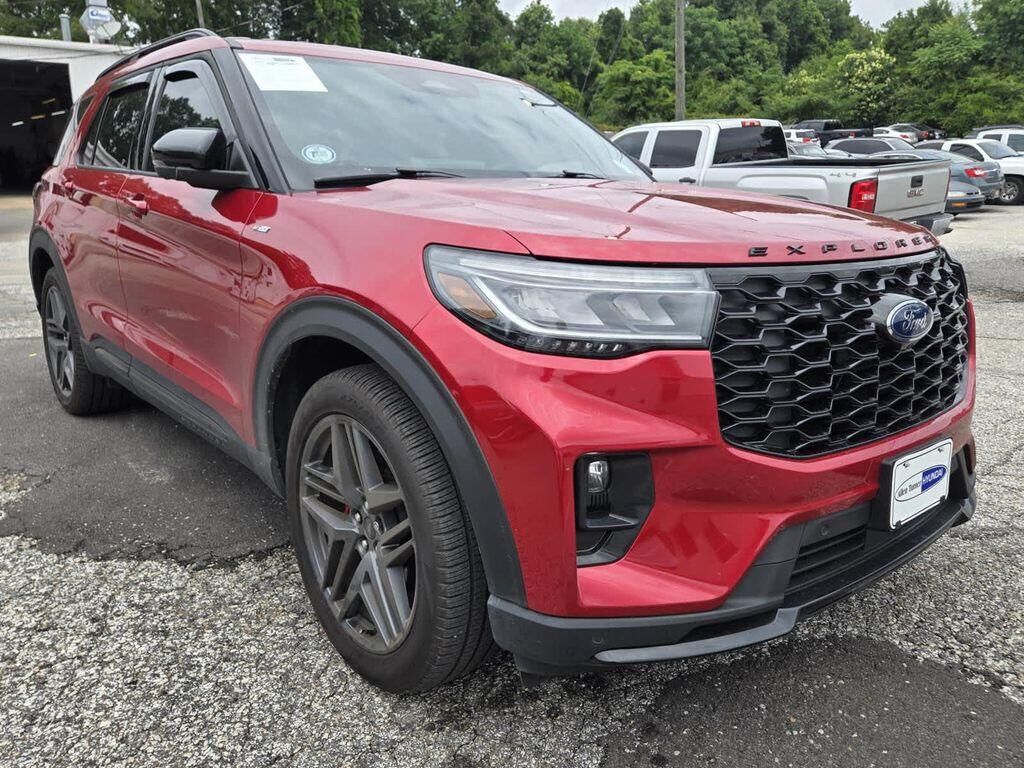 2025 FORD Explorer
