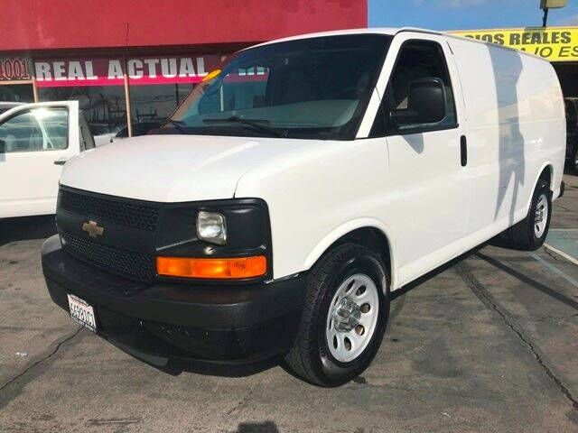 2012 CHEVROLET Express
