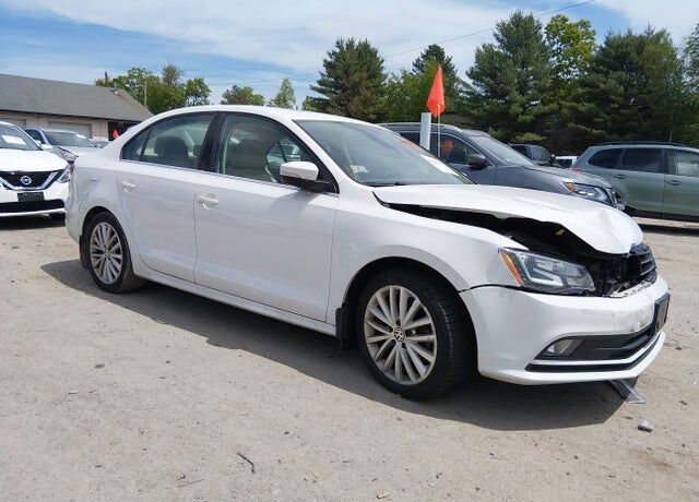 2016 VOLKSWAGEN Jetta