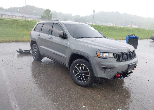 2020 JEEP Grand Cherokee