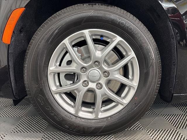 2027 CHRYSLER Pacifica