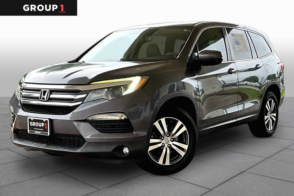 2017 HONDA Pilot