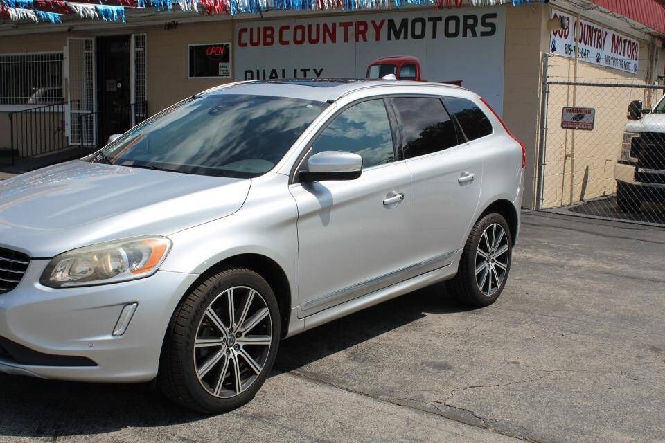 2016 VOLVO XC60