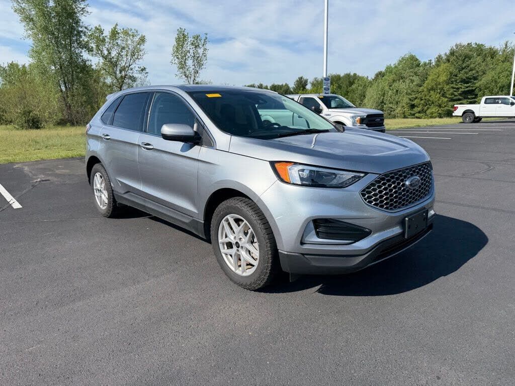 2024 FORD Edge
