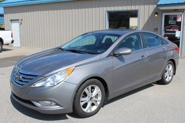 2013 HYUNDAI Sonata