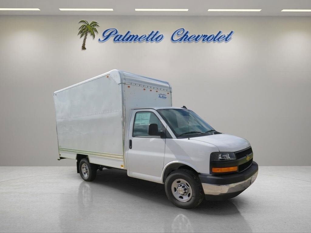 2026 CHEVROLET Express