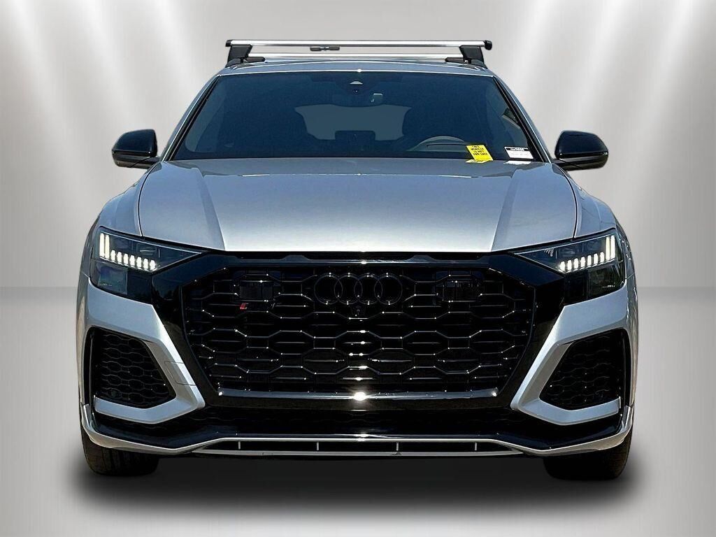 2023 Audi RS Q8