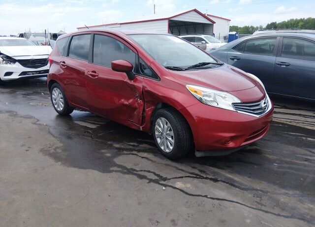 2016 NISSAN Versa