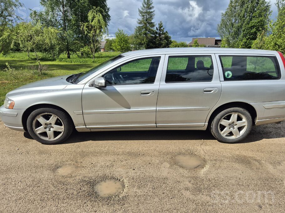 Volvo V70