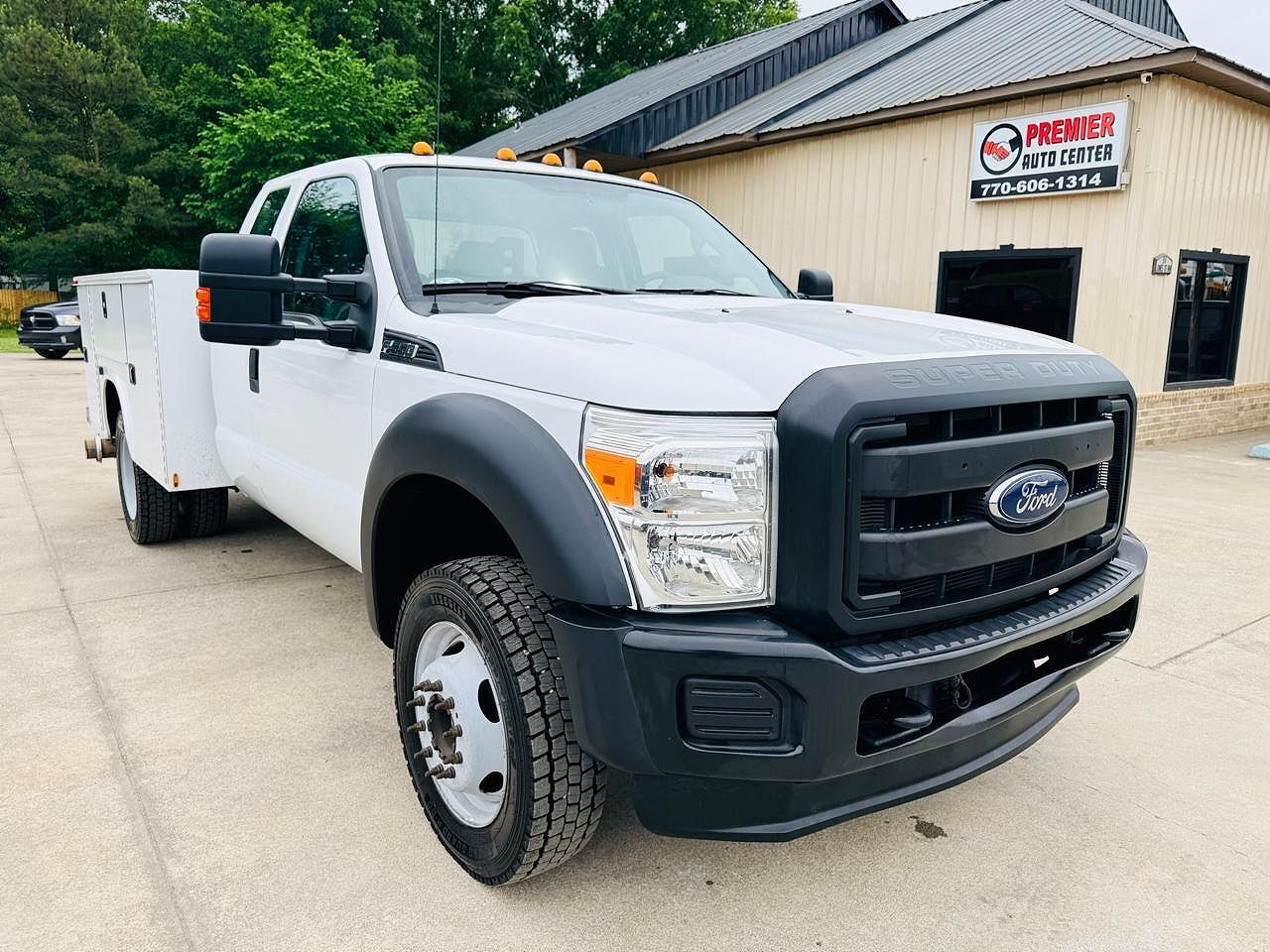 2016 FORD F-550