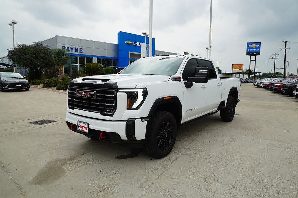 2026 GMC Sierra HD