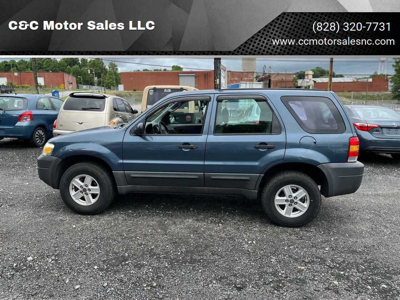 2005 FORD Escape