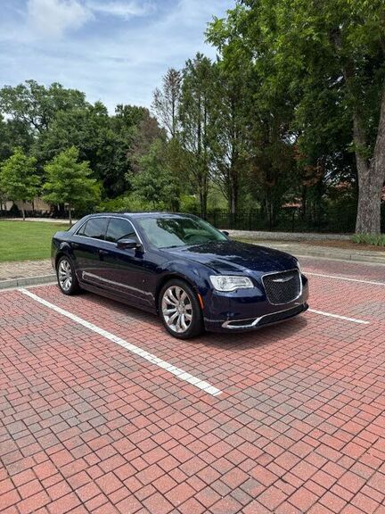 2017 CHRYSLER 300