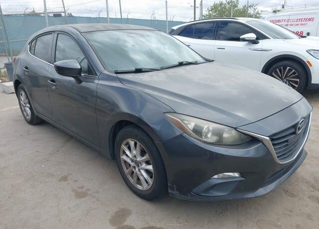2014 MAZDA Mazda3