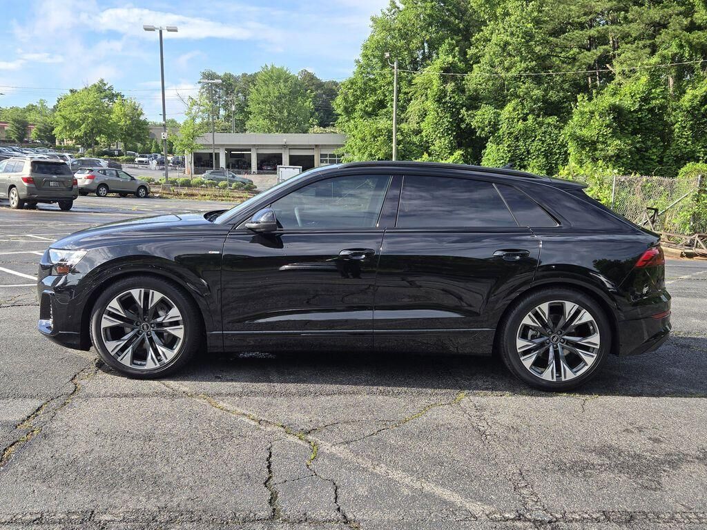 2026 Audi Q8