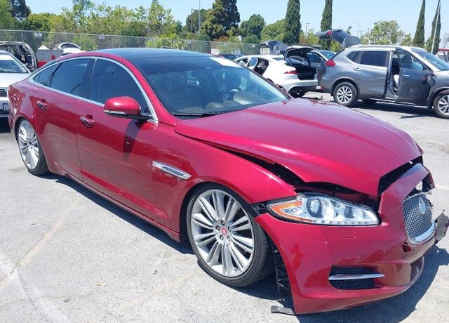 2013 JAGUAR XJ
